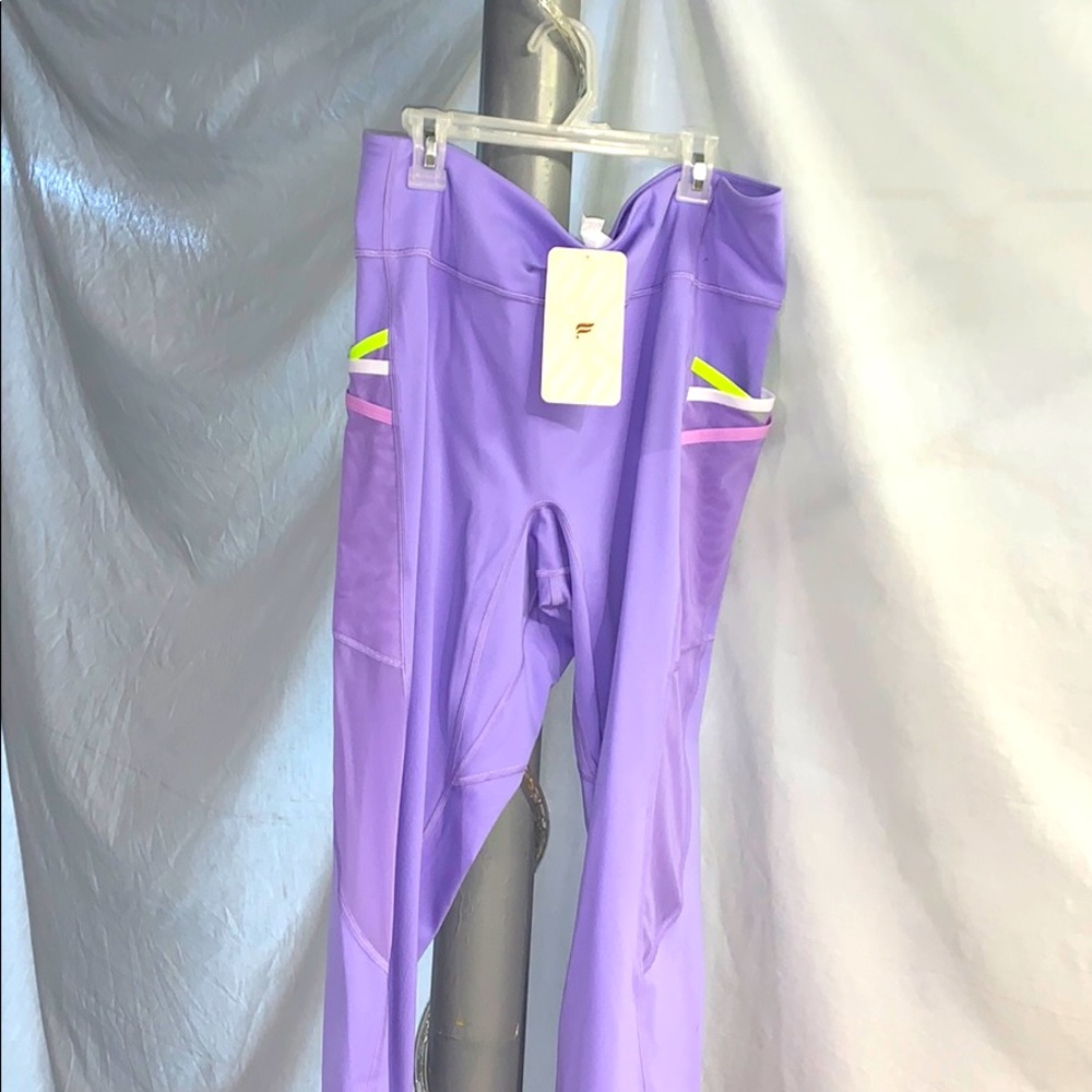 FABLETICS set 💜🤍